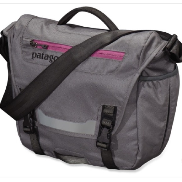 Patagonia MiniMass messenger bag, 10L - Picture 3 of 3